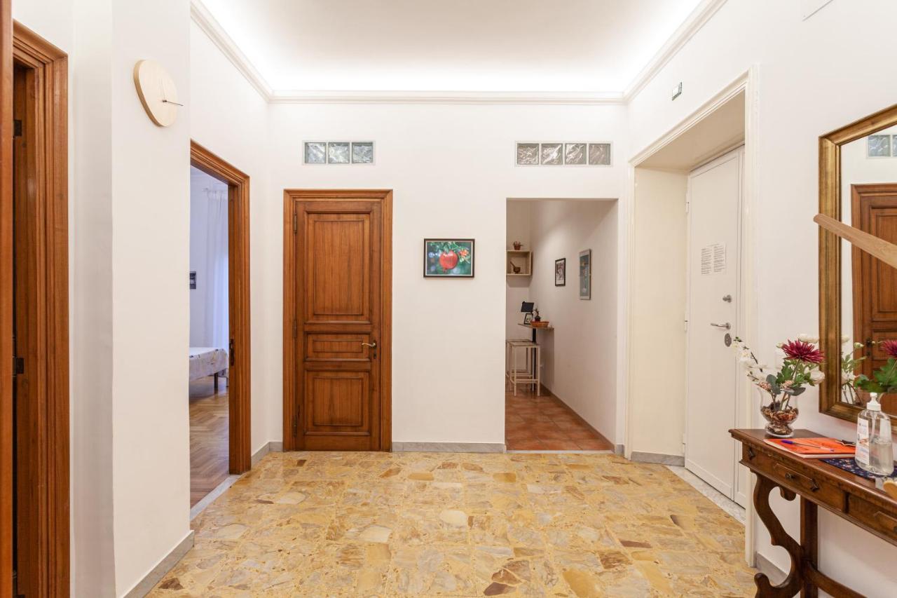 Il Melograno Holiday House โรม ภายนอก รูปภาพ