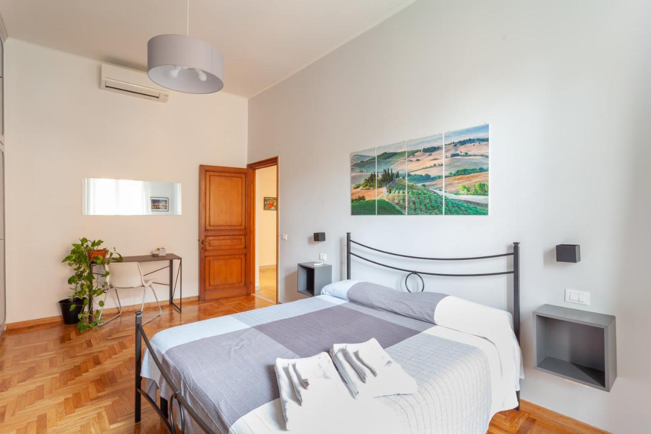 Il Melograno Holiday House โรม ภายนอก รูปภาพ